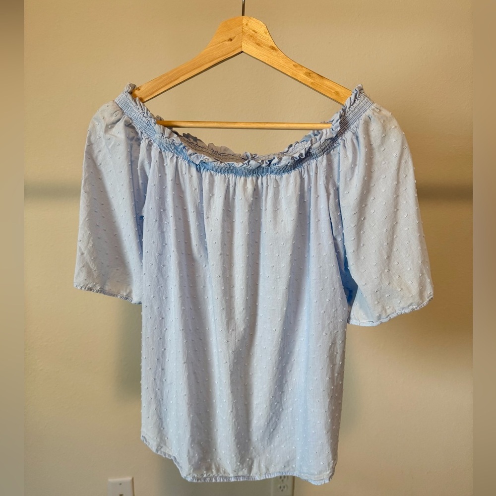 H&M Light Blue Off-Shoulder Women's Cotton Top textured Dot Design Size 6